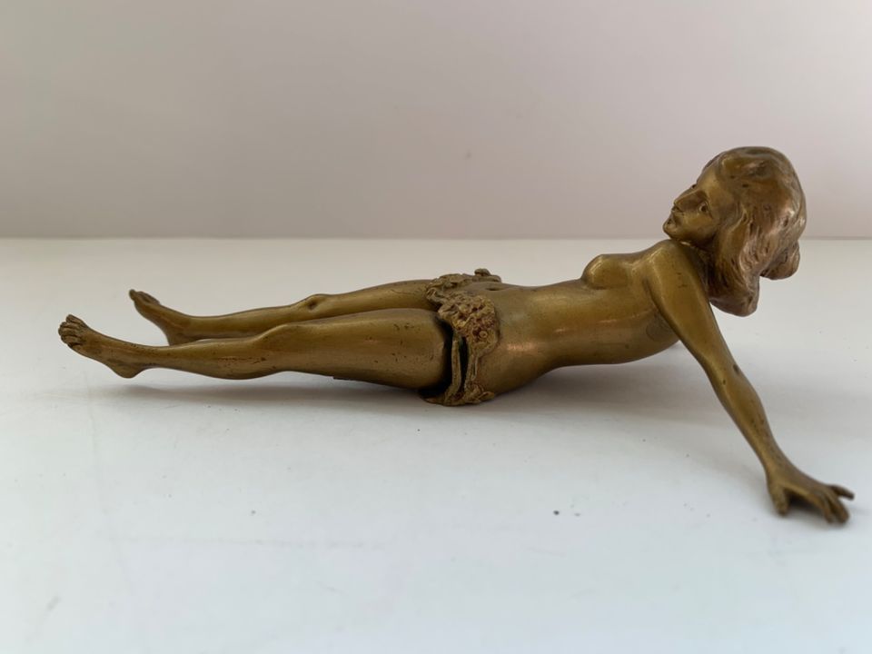 Erotische Bronze Messing Figur-Zigarrenschneider vor 1930  Antik in Oldenburg