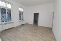 Geräumige 5 Zimmerwohnung inkl. Tageslichtbad mit Badewanne+ Vinylboden + separater Küchenbereich Sachsen-Anhalt - Genthin Vorschau