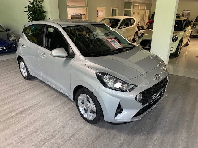 Hyundai i10 Trend  Automatik in Wadgassen