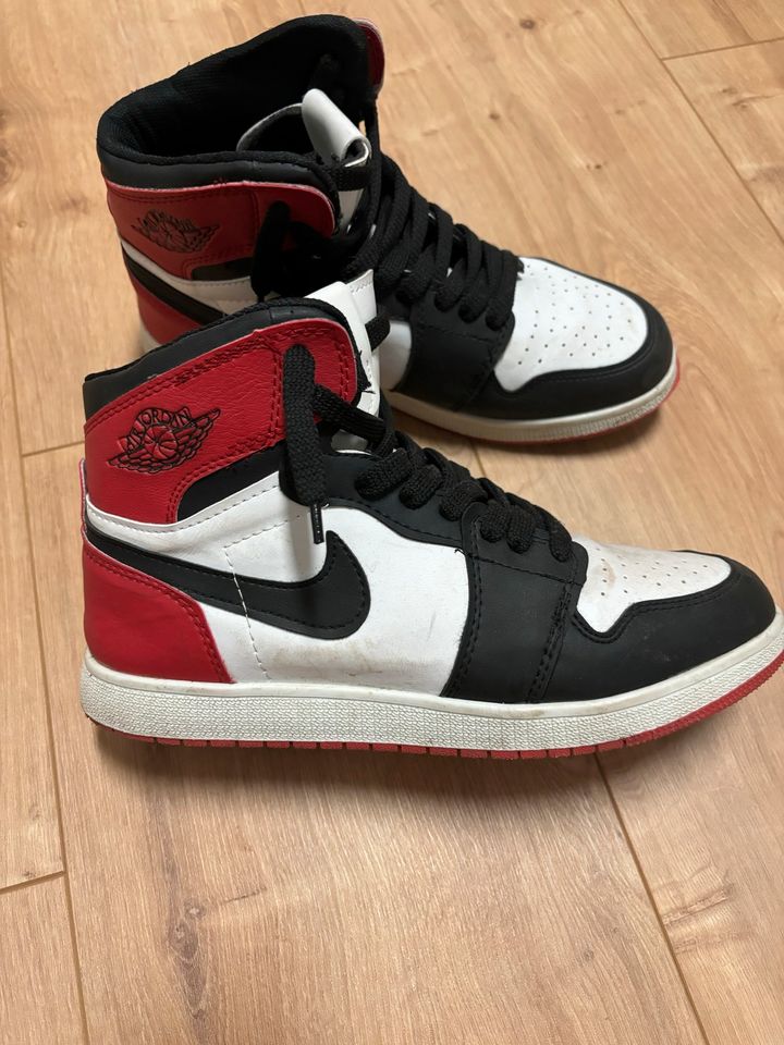 Jordan 1 rot in Vlotho