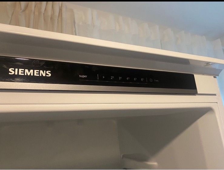 Siemens KI86NVFE0 Einbau-Kühl-Gefrierkombination Kühlschrank in Freigericht