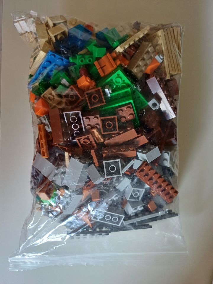 Lego Minecraft 21135 - Die Crafting-Box 2.0 in Fürth