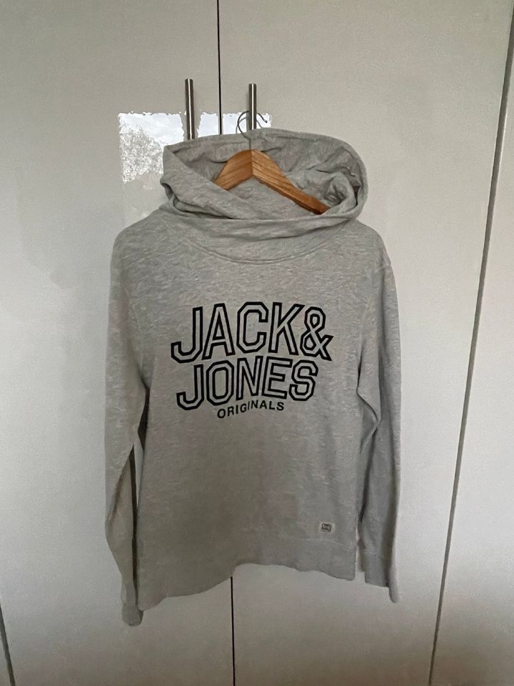 Jack & Jones Hoodie Kapuzenpullover grau Gr. M in München