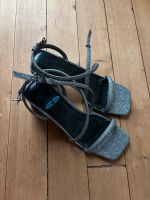 Primark Absatz Schuhe grau Glitzer zum schnüren Bayern - Aichach Vorschau
