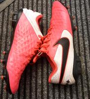 Nike Tiempo, Fussballschuhe, Stollen, Gr.40 Sachsen - Klingenthal Vorschau