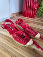 Damen Schuhe rot Keilabsatz zum Binden Strass Street Größe 39 Niedersachsen - Bassum Vorschau