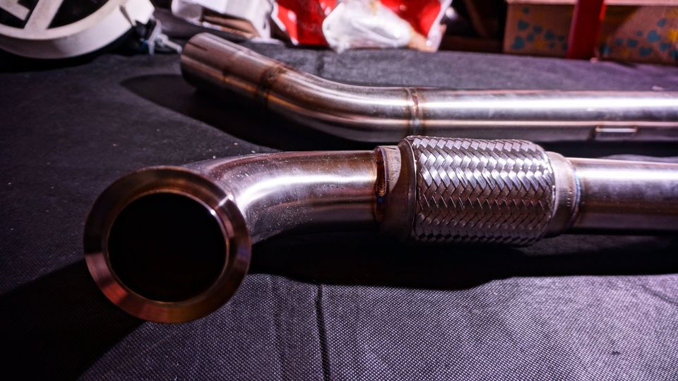 Downpipe 63,5mm (2,5") VW T5 2.5 TDI AXE/AXD/BLJ 100% Edelstahl in Löcknitz