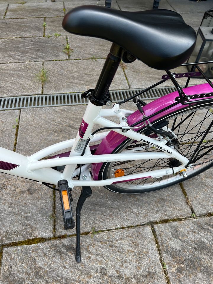 Kinder Fahrrad - Leicht Gebraucht in Grevenbroich