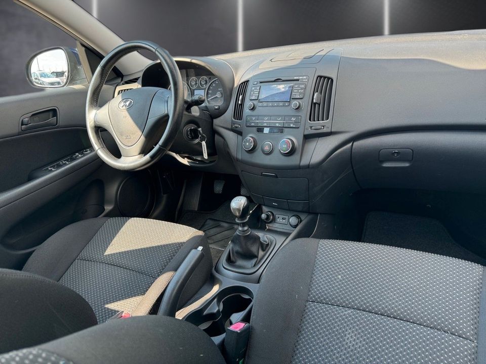 Hyundai i30 1.6 CRDi Edition+ in Brehna