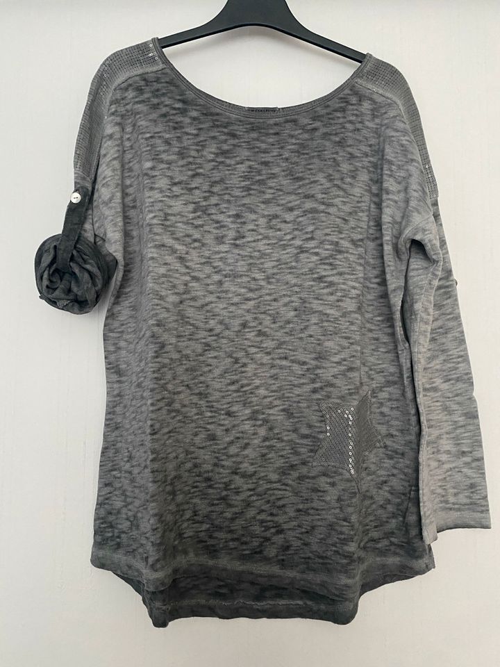 Stylisches Shirt Top Pullover Rollärmel grau mit Pailletten Gr. L in Walldorf