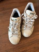 Adidas 37,5 Mädels Schuh Baden-Württemberg - Karlsruhe Vorschau