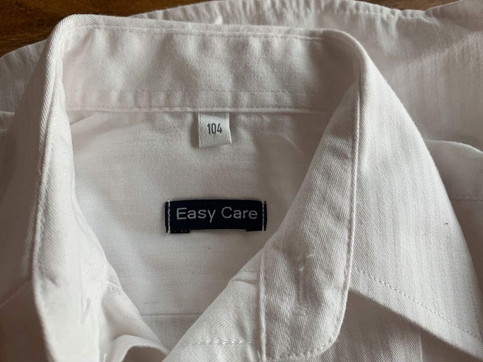 Easy Care Hemd Weiß Gr 104 in Dresden