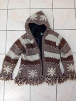 Strickjacke Wolljacke Nepaljacke BÄRES 100% Wolle S/M 36/38 Hessen - Gießen Vorschau