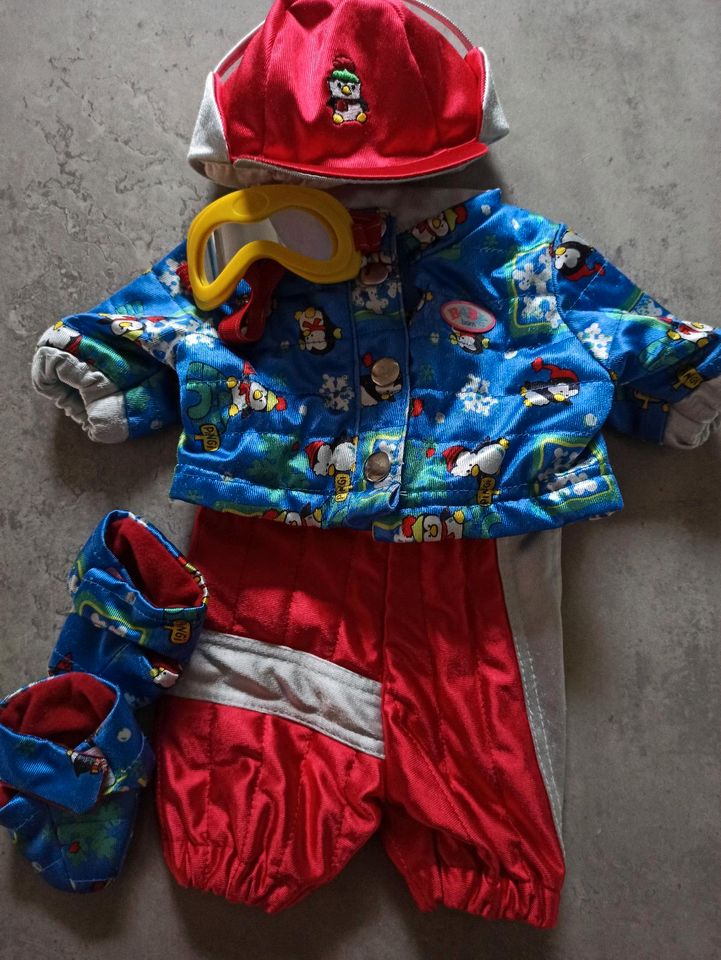 Puppenkleider, Winter outfit,Baby born in Kornwestheim