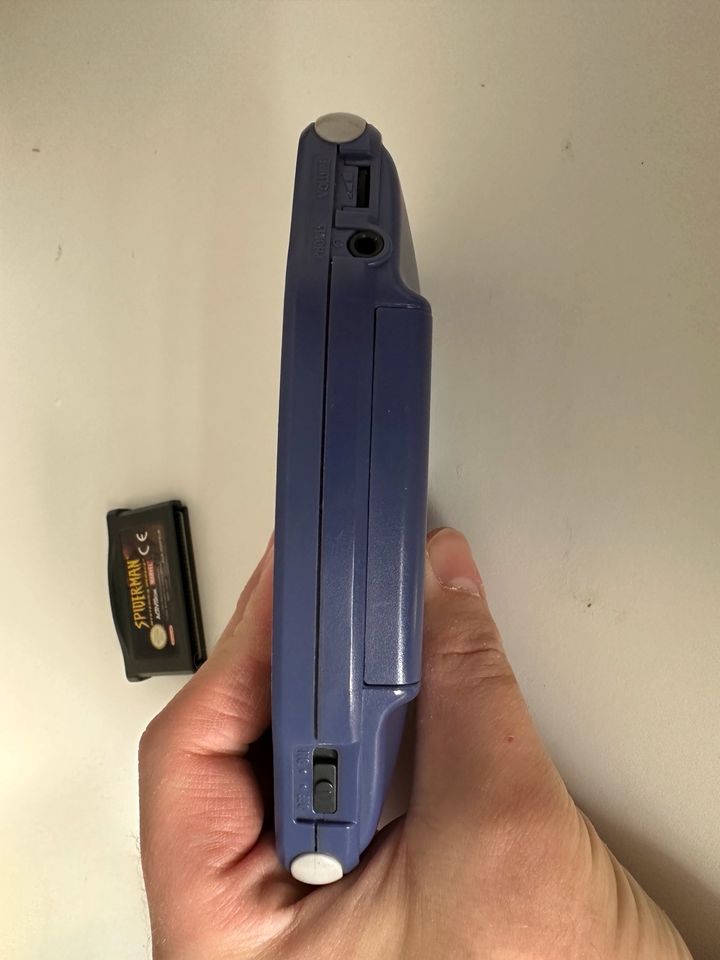 Gameboy Advance (GBA) Funktionsfähig. in Neuhausen