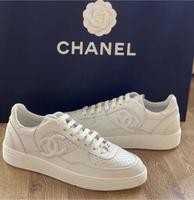 Chanel white Sneaker Weiss Gr 40 NEU Fullset Obergiesing-Fasangarten - Obergiesing Vorschau