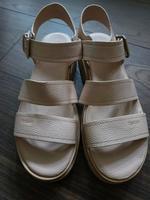 ESPRIT Sandalen beige - Gr. 39 wNEU Bayern - Aschaffenburg Vorschau
