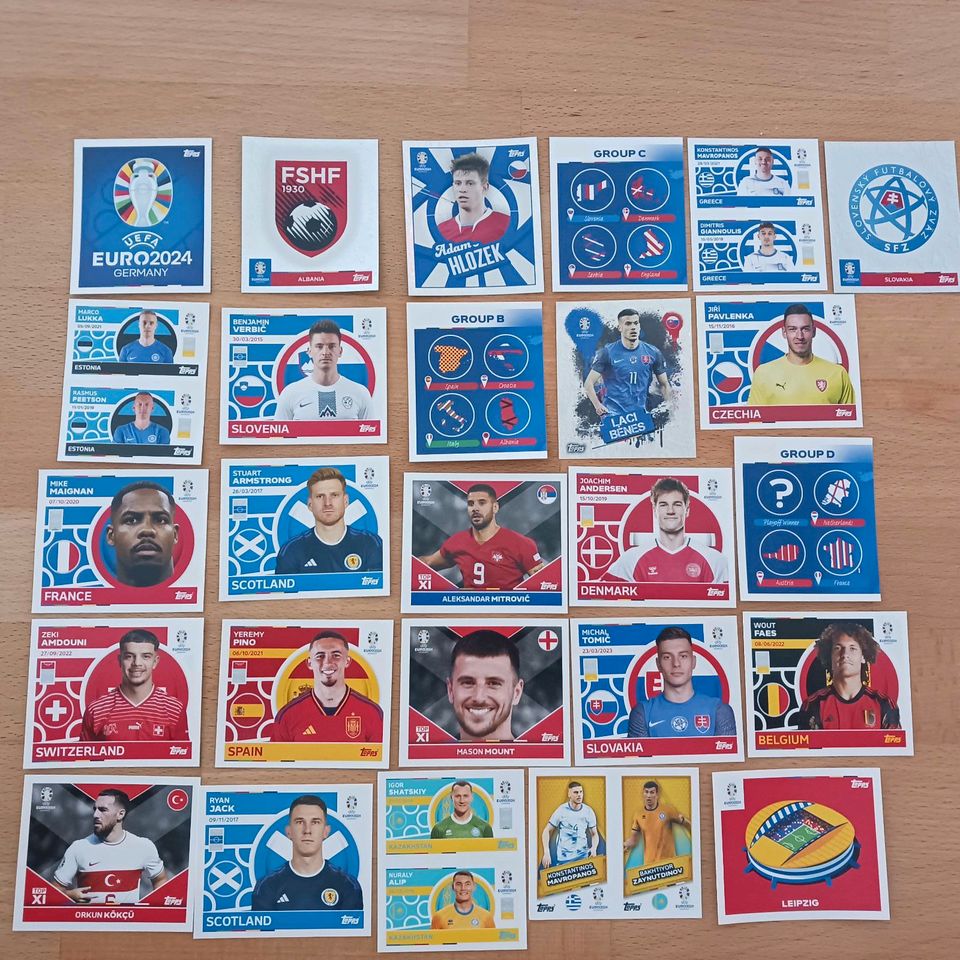 Topps Sticker, EM 2024, Panini, Sammelbilder, Fussball in Halle