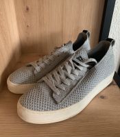 Silberne Sneaker von Replay Rheinland-Pfalz - Wallmerod Vorschau