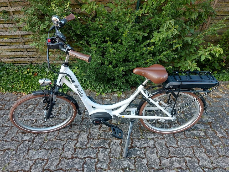 E-bike  Neu ! Zum Super Preis in Hofgeismar