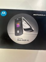 Motorola Black RAZR V3 super Zustand, viel Zubehör in OVP Saarland - Eppelborn Vorschau