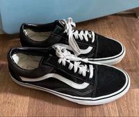 Vans Sneaker Schwarz-weiß Schuhe gr,42 Herren Halbschuhe Wandsbek - Hamburg Volksdorf Vorschau