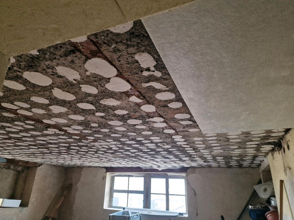 Decke mit Dämmplatten bekleben ca. 32m2 in Lebach