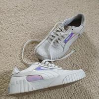 Puma weise Sneaker Damen Gr. 37,5 Sachsen - Neusalza-Spremberg Vorschau