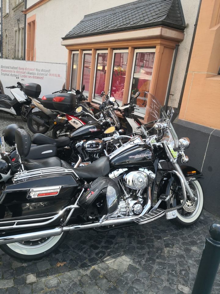 Harley Davidson Road King in Saarbrücken