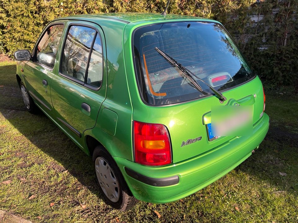 Nissan Micra TÜV NEU Scheckheft ABS Stadtflitzer Kleinwagen in Berlin