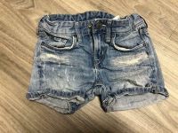 Jeansshort neuwertig Größe 92 Baden-Württemberg - Abstatt Vorschau