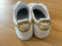 Adidas Stan Smith Sneaker in Gr. 40 weiß/gold Niedersachsen - Weyhe Vorschau