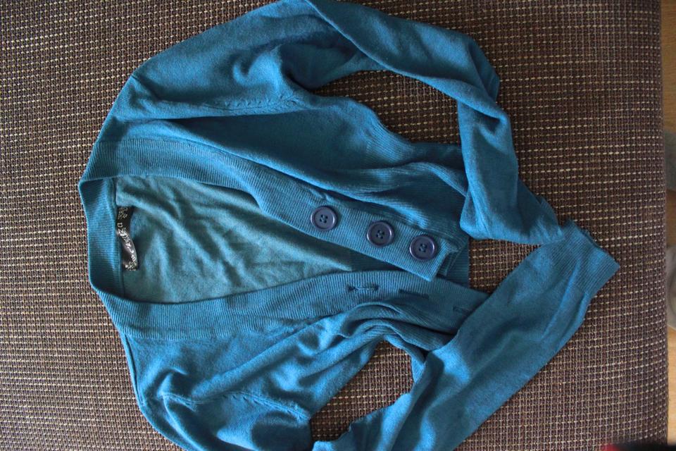 Kleidung Frau Dame Kleid Bolero Bluse Sandalen usw. Gr. XS in Poing