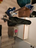 E-Gitarren Set mit Fender Stratocaster E-Gitarre Blau / Weiß Bonn - Dottendorf Vorschau