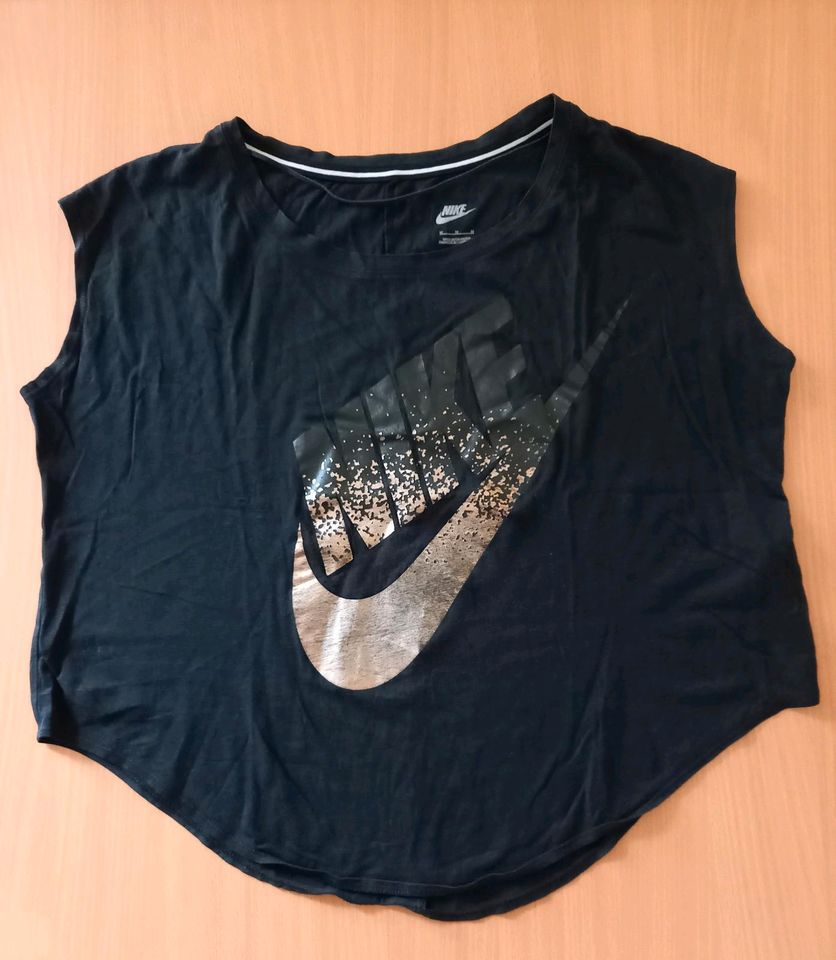 Shirt von Nike in Iserlohn