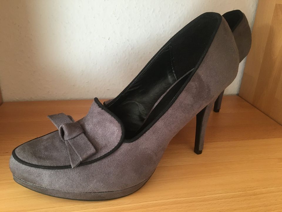 Graceland Plateau High Heels Pumps Größe 42 Grau Schwarz NEU in Rosenheim