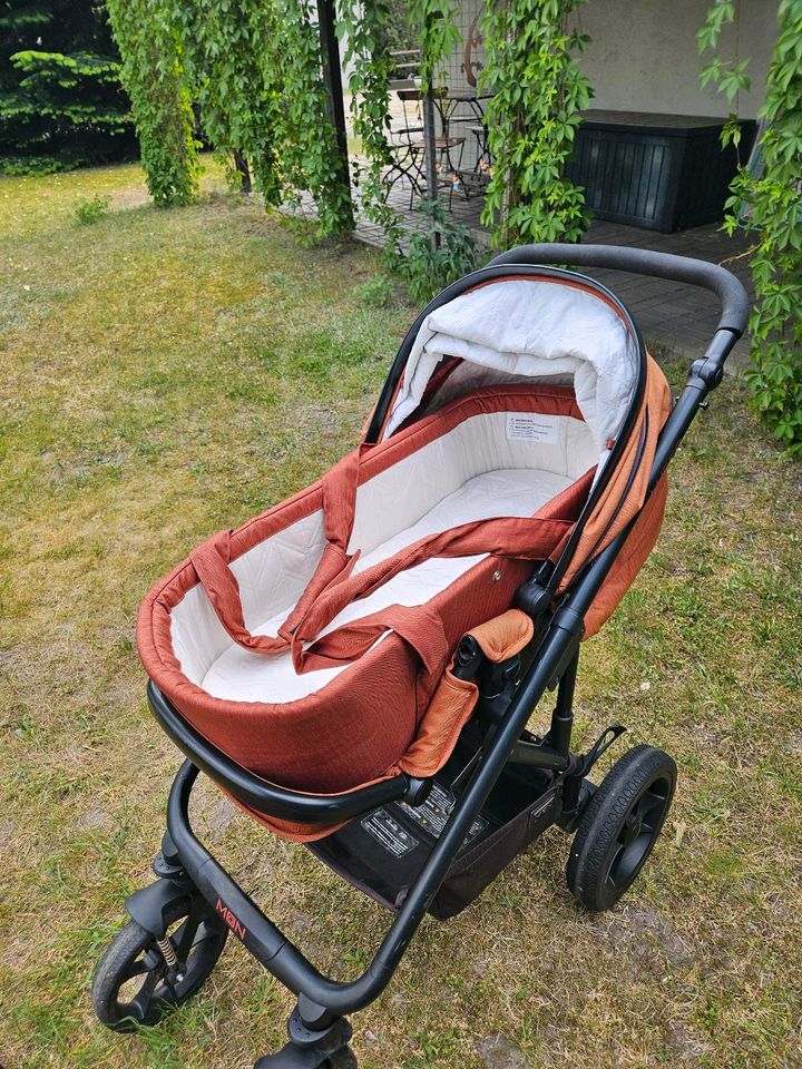 Kinderwagen Moon Lusso rostrot/orange in Dallgow