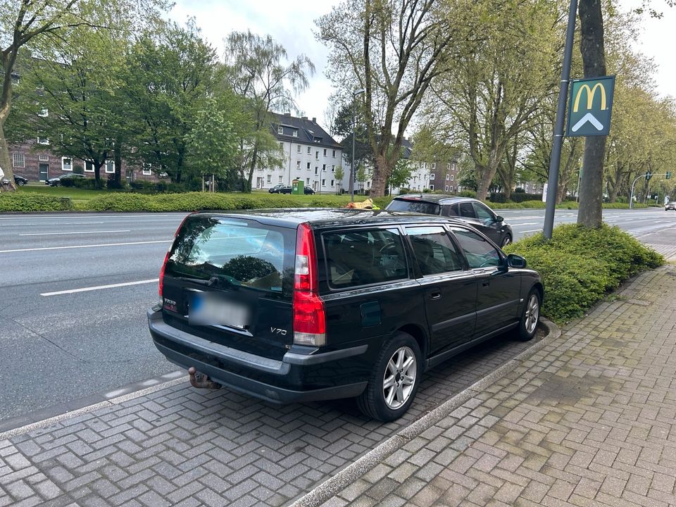Volvo V70 II LPG Prins Tüv Tempom AHK in Duisburg