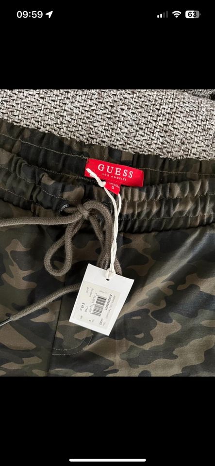 Guess Andrew Logo Tape Shorts Gr.S Neu Camouflage in Schenefeld