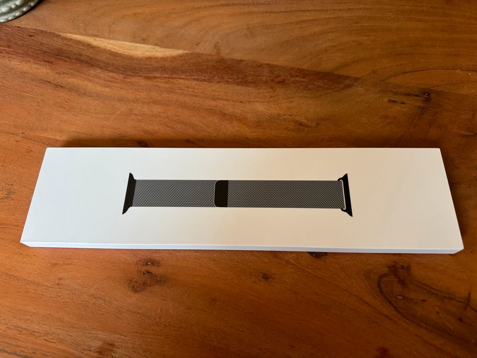 Apple Watch 5 6 Active 45mm Milanese Armband original schwarz in Krefeld