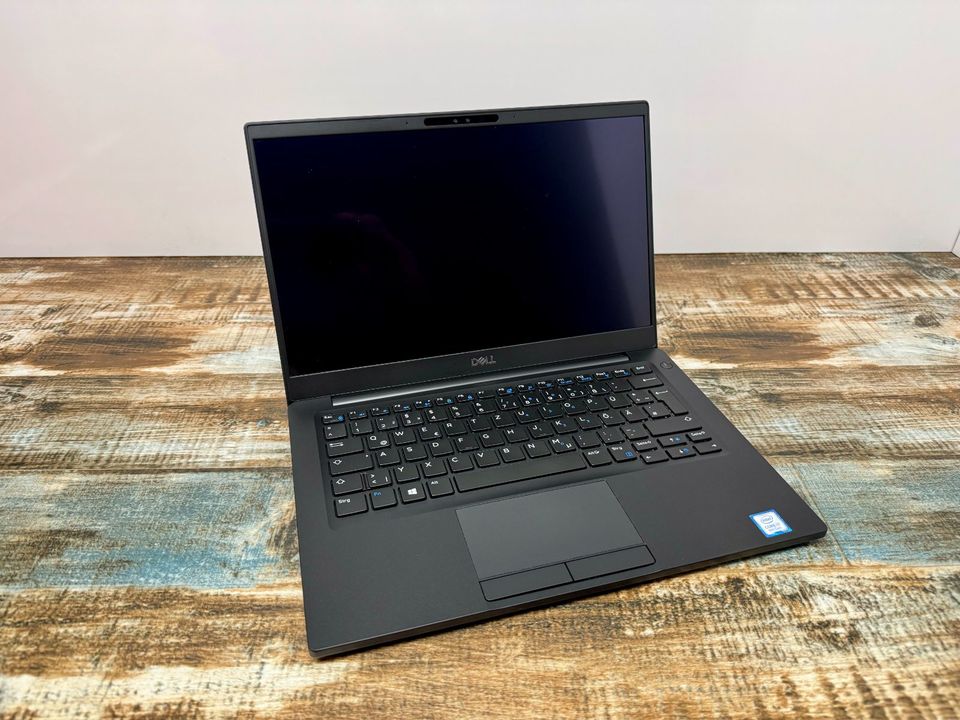 Dell Latitude 7390 13,3" Touch i7-8650U 16GB RAM 256GB NVMe in Wiesbaden