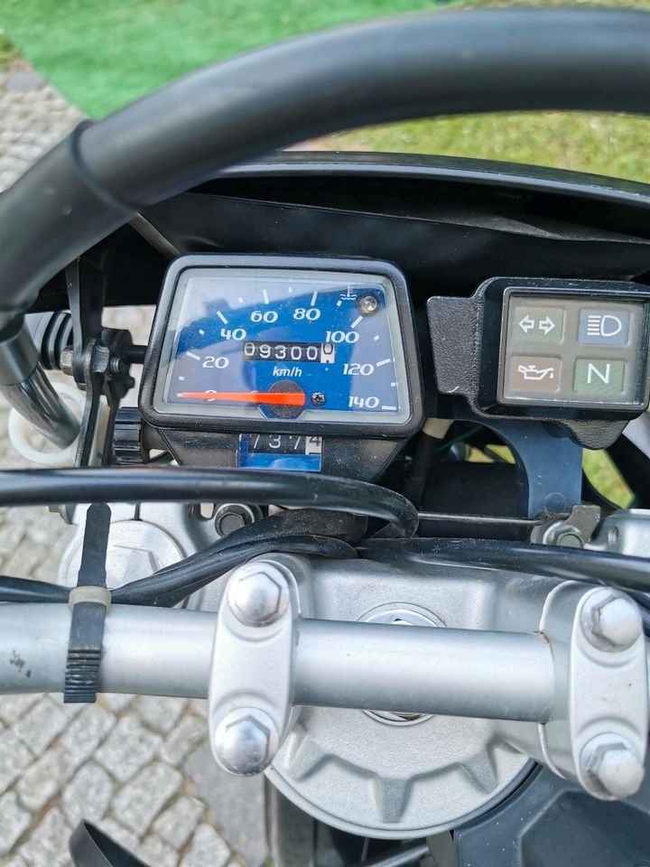 Yamaha dt 125 re in Döbeln