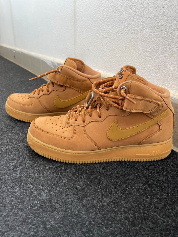 AIR FORCE 1 MID '07 WB in Berlin