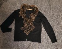 Strickjacke mit abknöpfbarem Fellbesatz, 40 Nordrhein-Westfalen - Essen-Haarzopf Vorschau