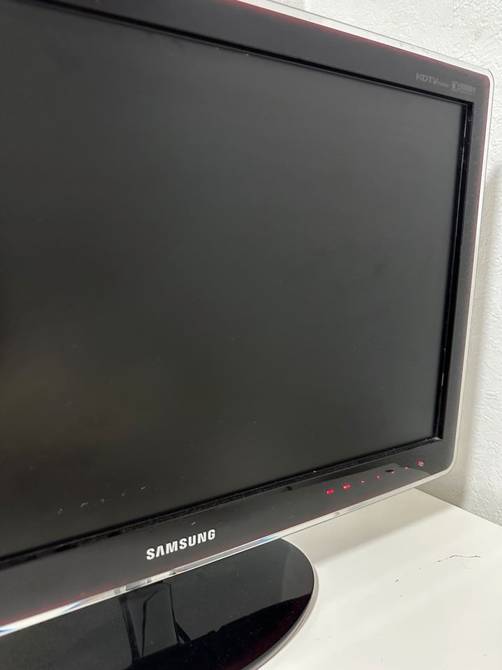 Samsung Monitor/TV 60hz in Essen