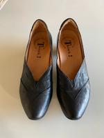 Think Damenschuhe Leder Gr. 39 schwarz Hessen - Langgöns Vorschau