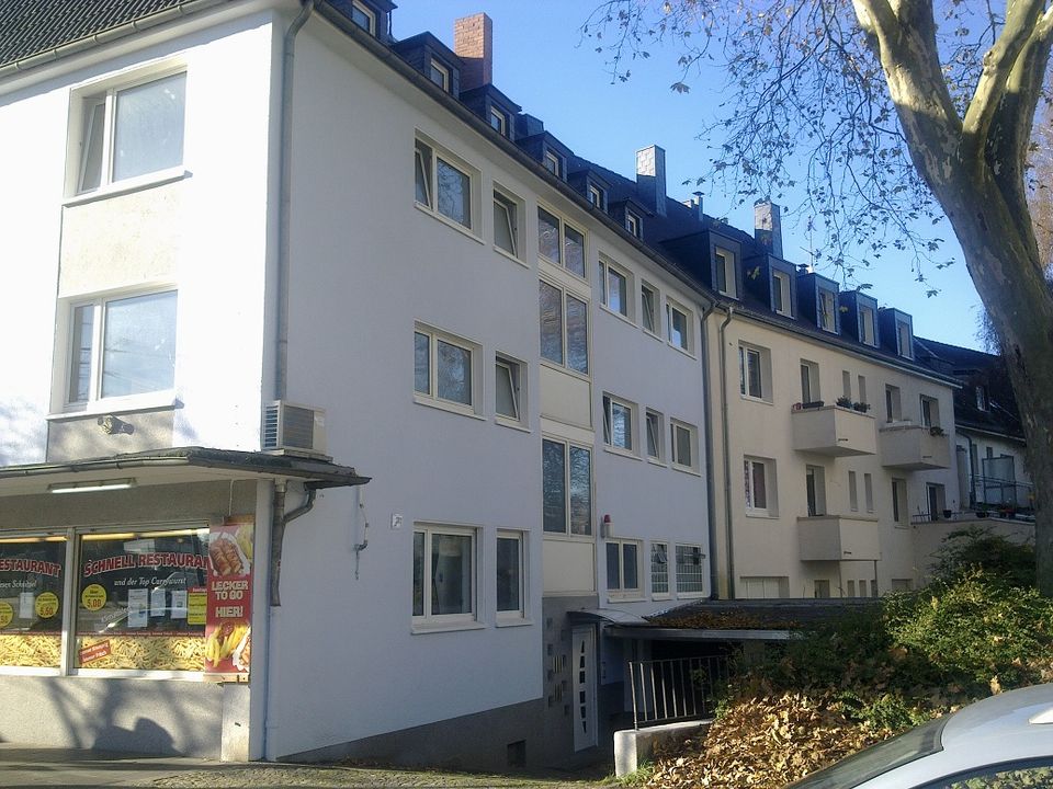 Mehrfamilienhaus mit kleinem Gewerbeanteil und starkem Renditepotenzial in Essen in Essen