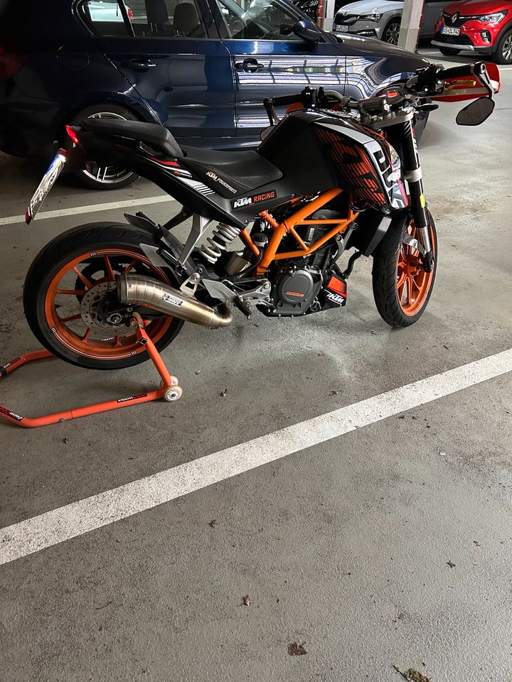 Ktm Duke 390 in Villingen-Schwenningen