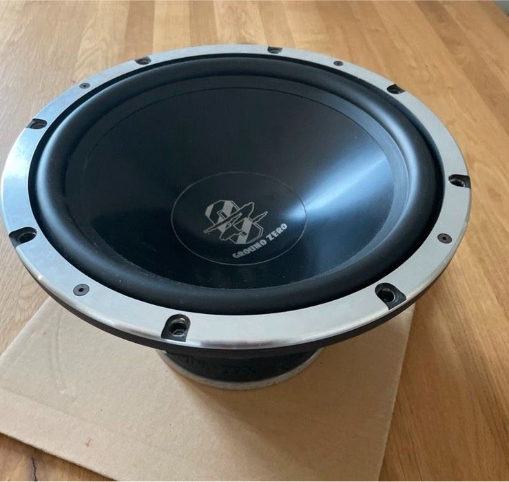 Ground Zero gzuw 300 sq Subwoofer in Zeitz