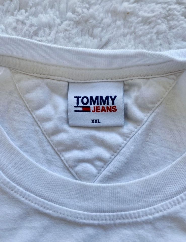 Tommy Hilfiger T-Shirt Gr. XXL in Oberhausen